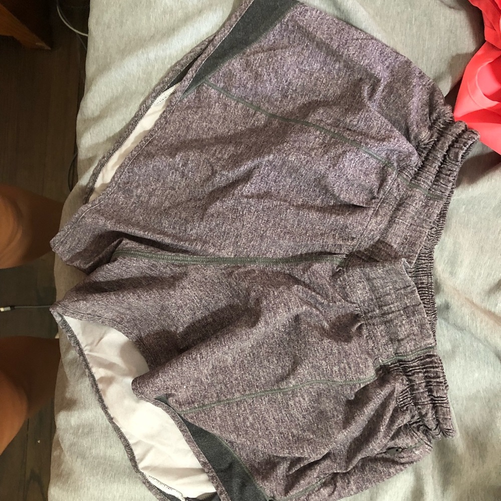 Lululemon size 6 shorts